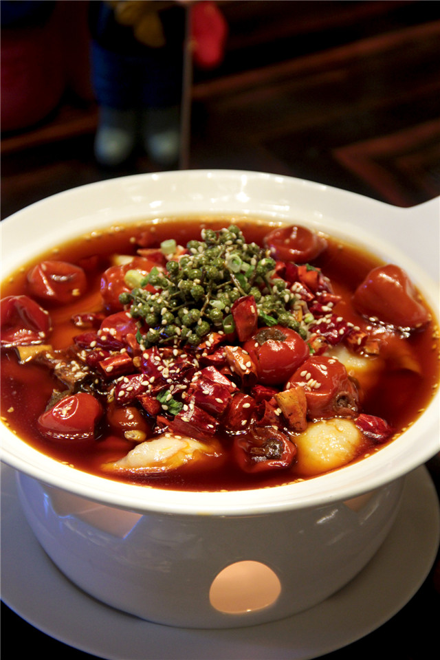 3.香辣馋嘴美蛙 Steamed Bullfrog with Chili Sauce.jpg