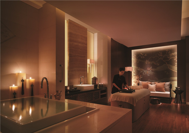 CHI Treatment Suite 气护理室.jpg