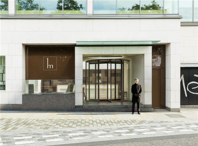 伦敦马拉松_Met_London_-_Exterior.jpg