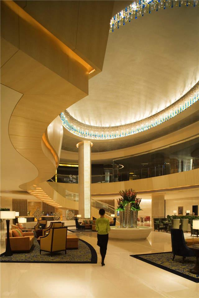 3.Lobby Lounge.jpg