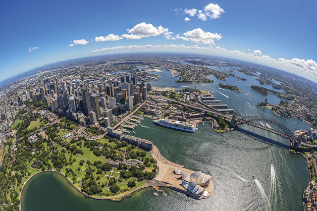 Aerial image of Sydney Harbour_Mandatroy credit_Destination NSW.jpg_副本.jpg