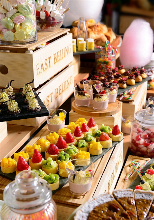 Feast brunch1.jpg