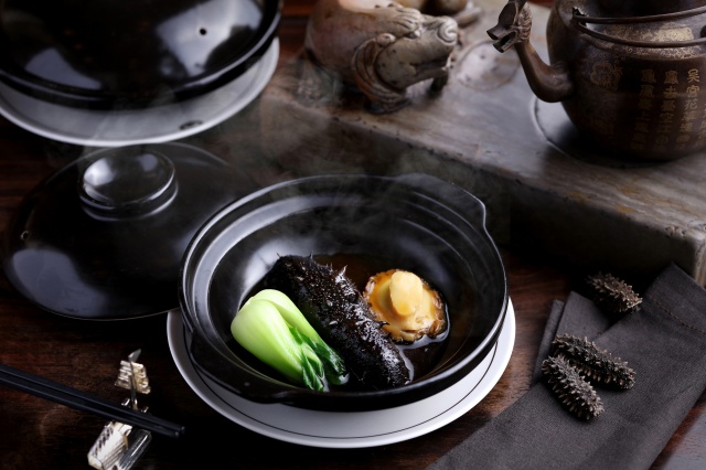 batch_Braised abalone with sea-cucumber in clay casserole.jpg