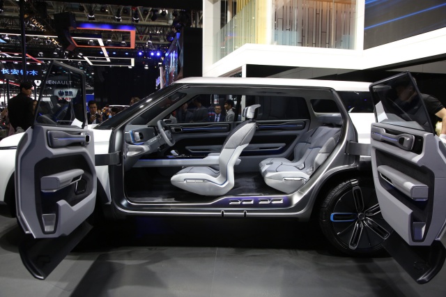 batch_吉利汽车 (Geely) SX12 Concept Icon SUV.jpg