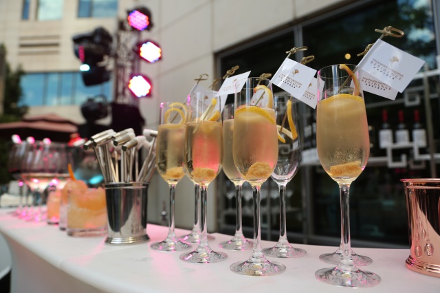 batch_金融街行政公寓成功举办开业庆典活动 73434286.jpg