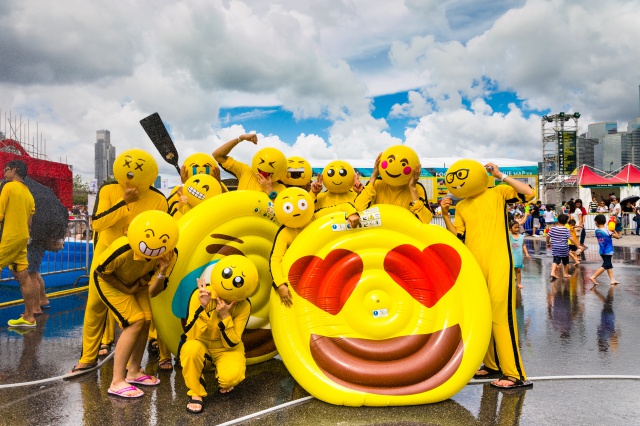 batch_3. 参加“扮嘢大赛”的队伍以创意、抢眼的造型上场，争夺“特色造型大奖”（图片来源：香港旅游发展局）.jpg