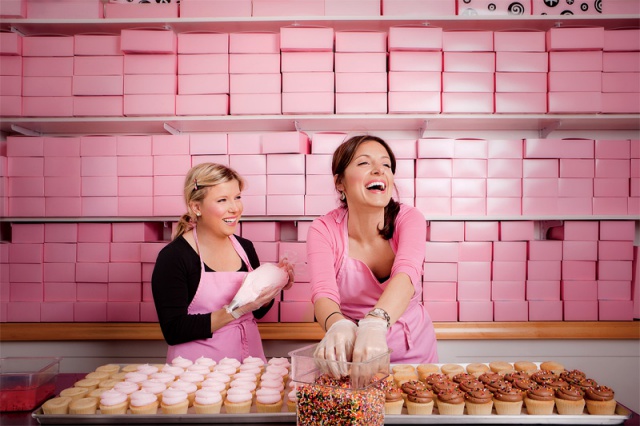 batch_4.火爆美国拥有自家电视节目的Georgetown Cupcake.jpg