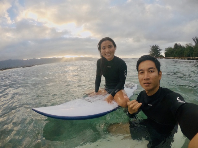 batch_8. 杨雪&张良威基基冲浪.jpg