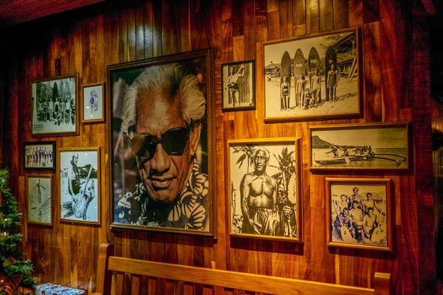 batch_10. Duke's Waikiki餐厅.jpg